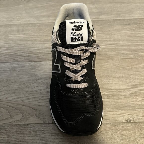 New Balance 574 Core - Black ML574EVB SIZE 7 WIDE (2E) - Picture 7 of 10